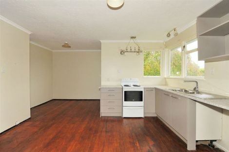 Photo of property in 27 Hooker Avenue, Bryndwr, Christchurch, 8053