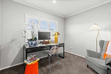 Photo of property in 15 Dinneen Close, Frimley, Hastings, 4120