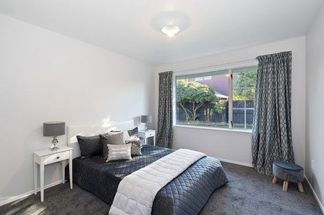 Photo of property in 51 Queenspark Drive, Parklands, Christchurch, 8083