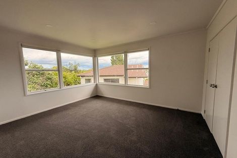 Photo of property in 19 Anne Road, Hillcrest, Auckland, 0627