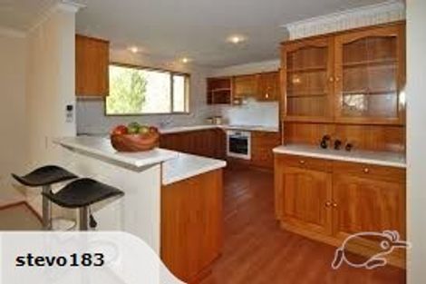 Photo of property in 20a Dalefield Drive, Cashmere, Christchurch, 8022