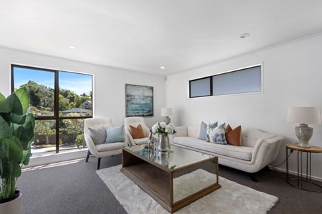 Photo of property in 93 Oaktree Avenue, Browns Bay, Auckland, 0630