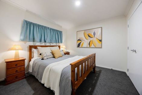 Photo of property in 27a Kenney Crescent, Fairfield, Hamilton, 3214