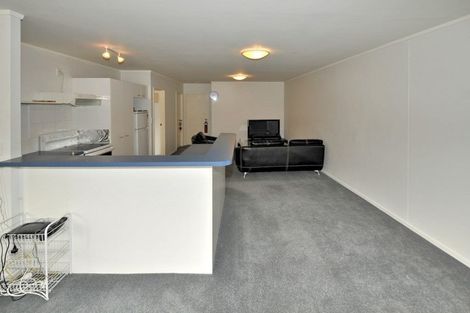 Photo of property in The Haven, 23/120 Beach Haven Road, Beach Haven, Auckland, 0626