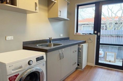 Photo of property in 17 Buckleys Terrace, Tinwald, Ashburton, 7700