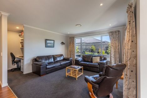 Photo of property in 14 Boysenberry Grove, Richmond, 7020