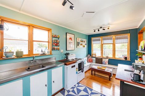 Photo of property in 59 Andrew Avenue, Roslyn, Palmerston North, 4414