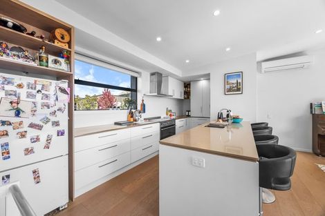 Photo of property in 18 Stackbrae Avenue, Wanaka, 9305