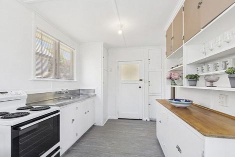 Photo of property in 23 Chew Place, Ranui, Porirua, 5024