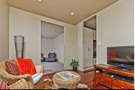 Photo of property in 21 Joy Street, Albany Heights, Auckland, 0632