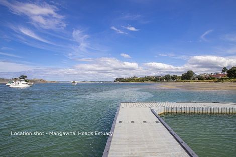 Photo of property in 12 Devon Street, Mangawhai Heads, Mangawhai, 0505
