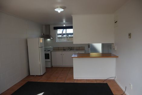 Photo of property in 7/21 Olliviers Road, Phillipstown, Christchurch, 8011