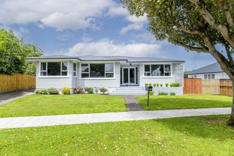 Photo of property in 5 Duke Street, Levin, 5510