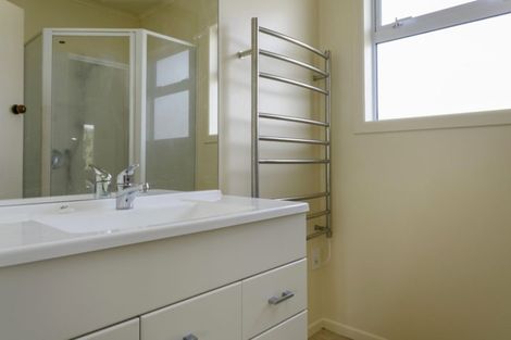 Photo of property in 16 Konini Street, Taupo, 3330