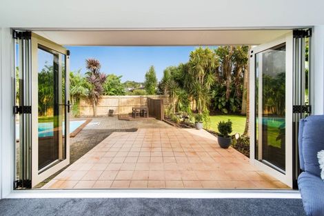 Photo of property in 16 Sierra Avenue, Te Kamo, Whangarei, 0112