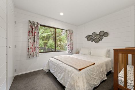 Photo of property in 34 Ocean Road, Surfdale, Waiheke Island, 1081