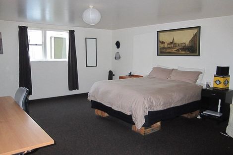 Photo of property in 58 Kilbirnie Crescent, Kilbirnie, Wellington, 6022