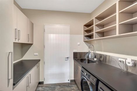 Photo of property in 1 Merlewood Road, Prebbleton, 7604