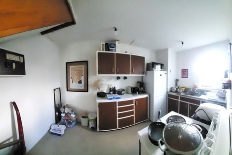 Photo of property in 129 Constable Street, Newtown, Wellington, 6021