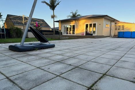 Photo of property in 214b Birkdale Road, Birkdale, Auckland, 0626