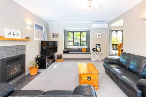 Photo of property in 38 Ngarimu Crescent, Taradale, Napier, 4112