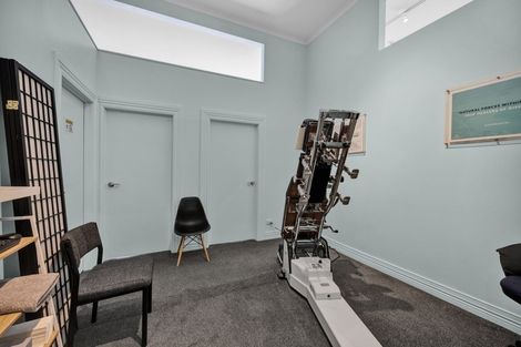 Photo of property in 77 Eliot Street, New Plymouth, 4310