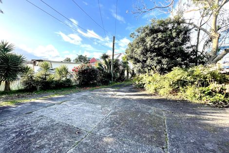 Photo of property in 27 Landscape Road, Papatoetoe, Auckland, 2025