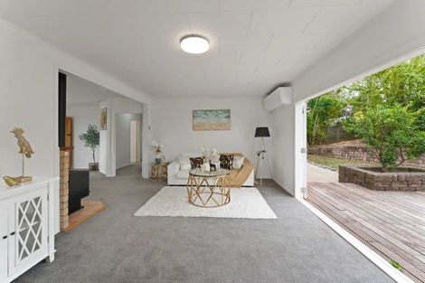 Photo of property in 5 Boundary Road, Opaheke, Papakura, 2113