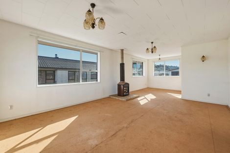 Photo of property in 1 Hinau Street, Pukehangi, Rotorua, 3015