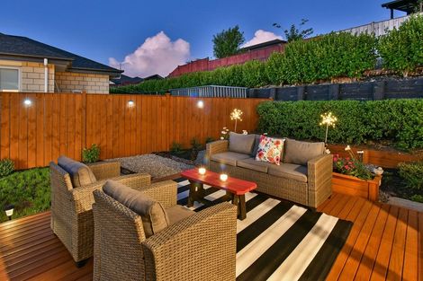 Photo of property in 3 Papaview Road, Papakura, 2110