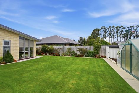 Photo of property in 5 Guardsman Place, Prebbleton, 7604
