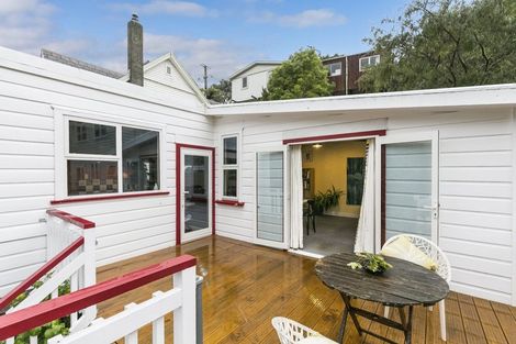 Photo of property in 14 Balfour Street, Mornington, Wellington, 6021