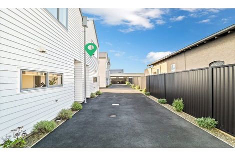 Photo of property in 2/63 Young Street, Saint Kilda, Dunedin, 9012