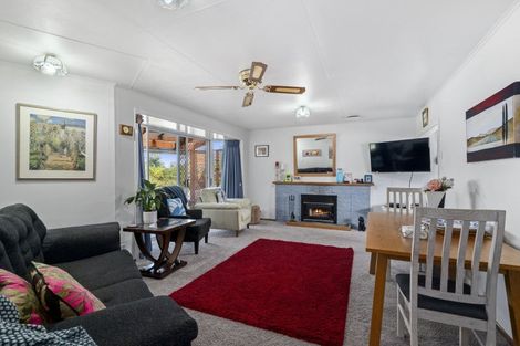 Photo of property in 1 Jonathan Place, Putaruru, 3411