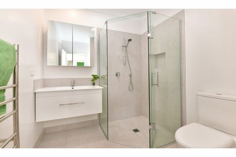 Photo of property in 28c Elizabeth Street, Orewa, 0931