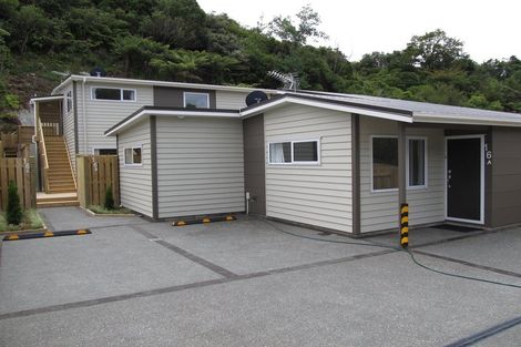 Photo of property in 16a Lincoln Avenue, Tawa, Wellington, 5028
