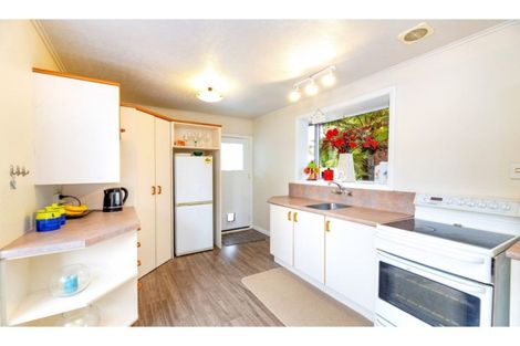 Photo of property in 8 Westcott Street, Dallington, Christchurch, 8061