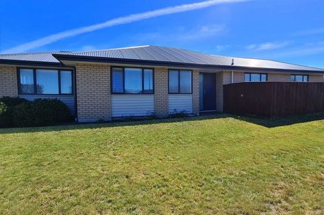 Photo of property in 16 Ledbury Drive, Rolleston, 7615