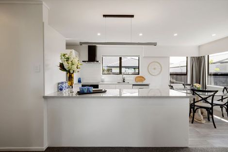 Photo of property in 4/88 Gloria Avenue, Te Atatu Peninsula, Auckland, 0610