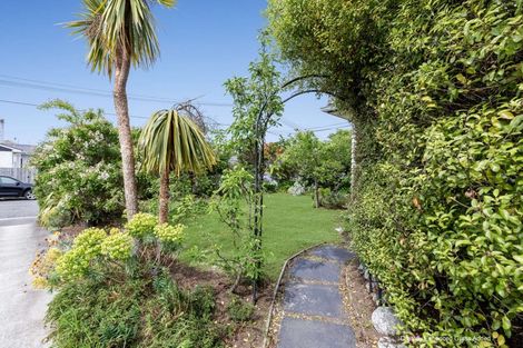 Photo of property in 5 Colac Street, Avondale, Christchurch, 8061