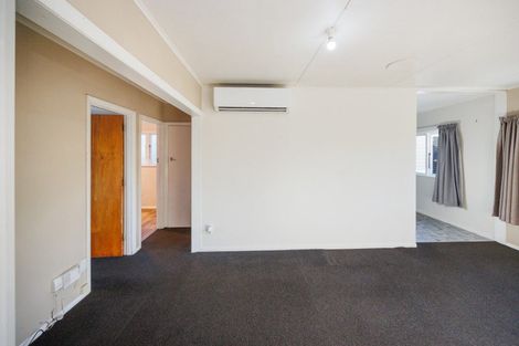 Photo of property in 16 Queen Street, Feilding, 4702