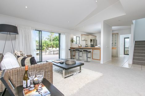 Photo of property in 21/15a Vinograd Drive, Te Atatu Peninsula, Auckland, 0610