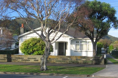 Photo of property in 4 Norton Park Avenue, Fairfield, Lower Hutt, 5011