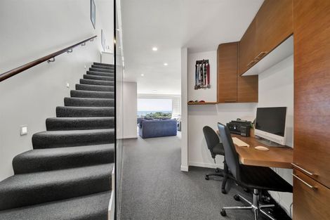 Photo of property in Weekeston Apartments, 2 Nobs Line, Strandon, New Plymouth, 4312