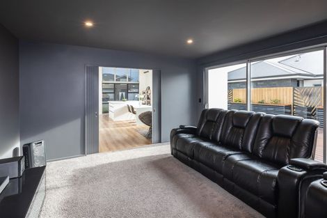 Photo of property in 69 Georgina Street, Marshland, Christchurch, 8083