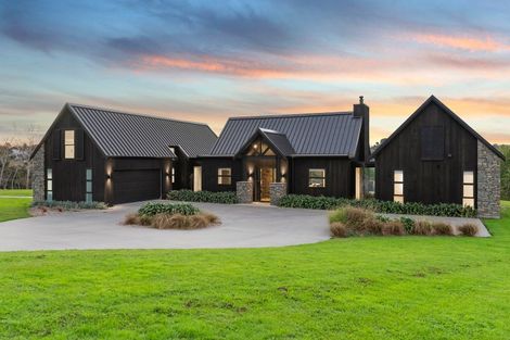 Photo of property in 202 Broomfields Road, Whitford, 2571