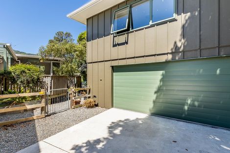 Photo of property in 34 Ngaio Road, Waikanae, 5036