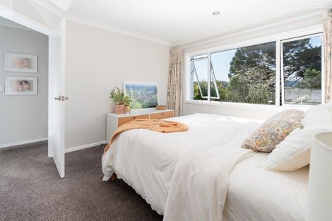 Photo of property in 147 Helston Road, Paparangi, Wellington, 6037