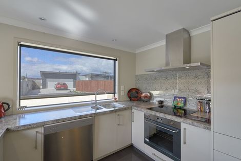 Photo of property in 86 Rosalie Terrace, Kelvin Grove, Palmerston North, 4414