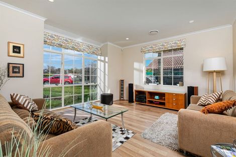 Photo of property in 27 Harvest Drive, Henderson, Auckland, 0612